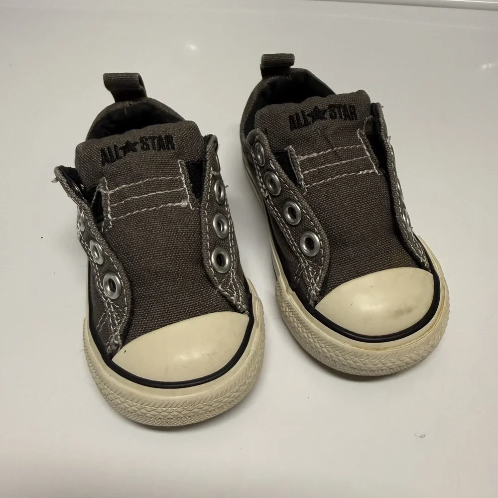 Converse Chuck‎ Taylor All Star Sneakers Infant 5C Gray Low Top 726091F